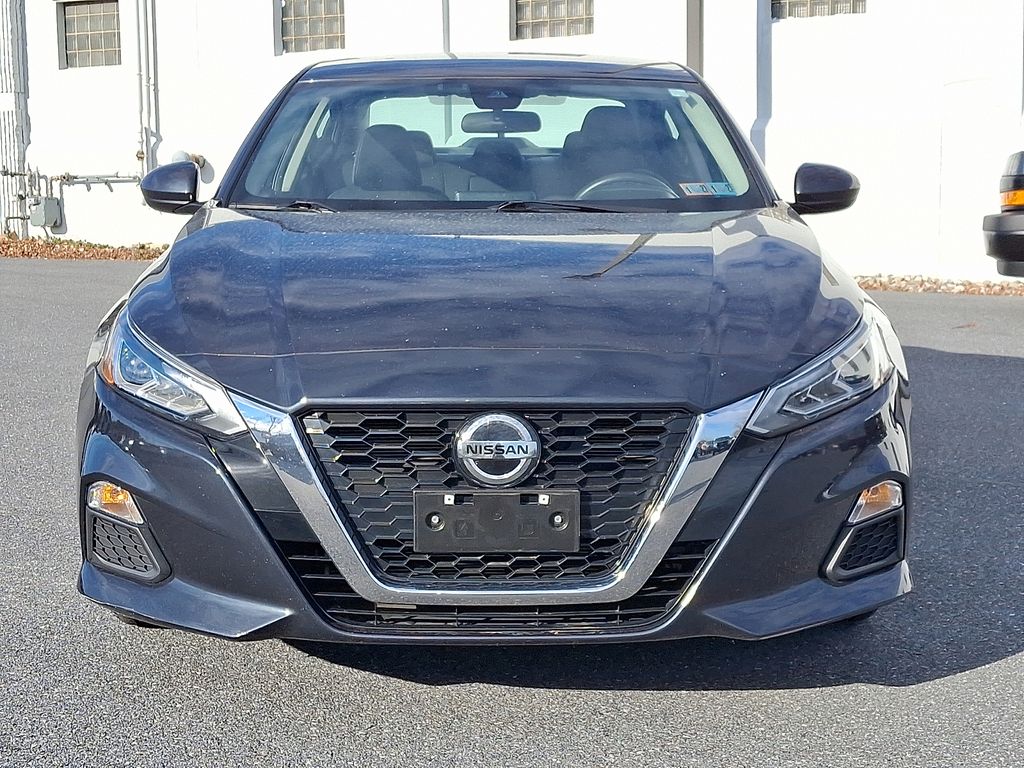 2022 Nissan Altima SV