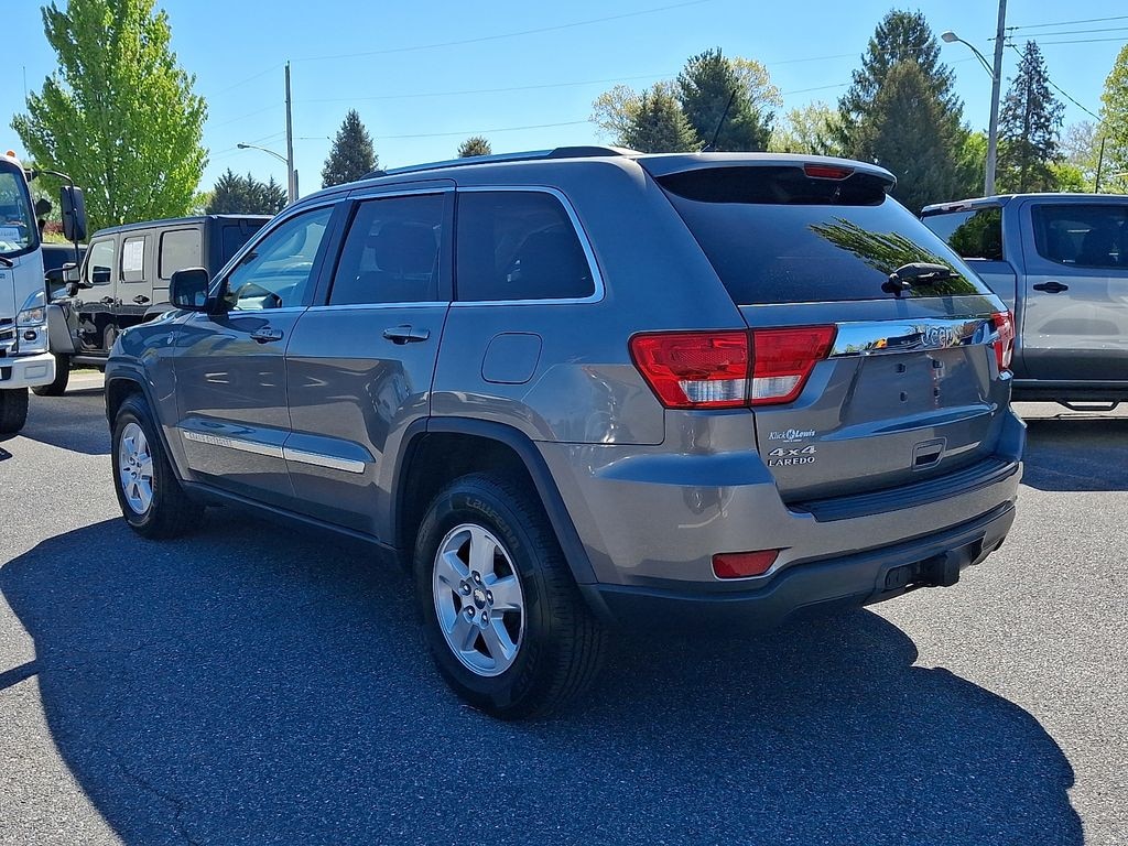 Used 2013 Jeep Grand Cherokee Laredo SUV