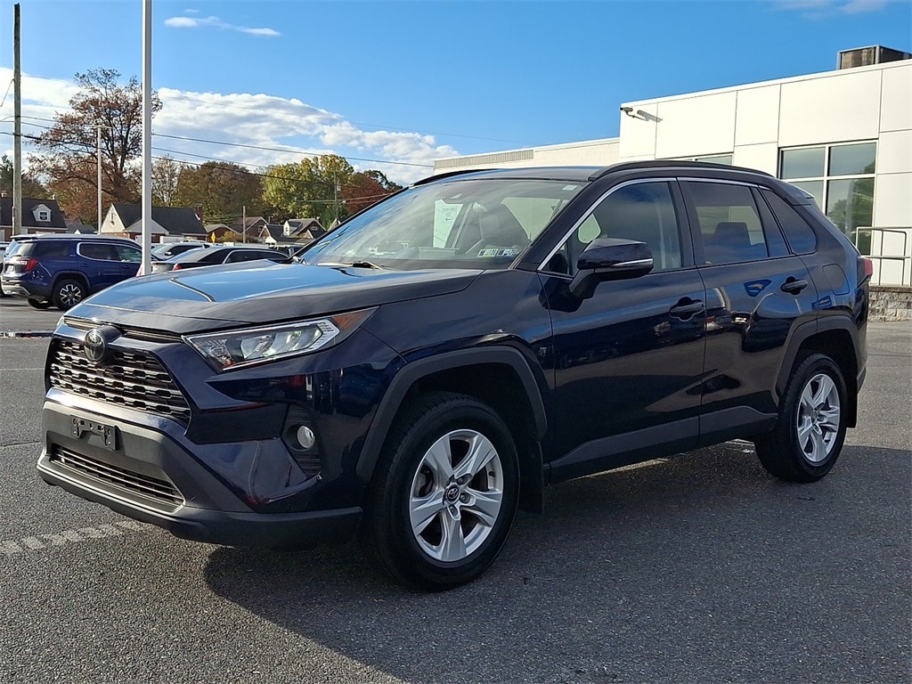 Used 2020 Toyota RAV4 XLE SUV