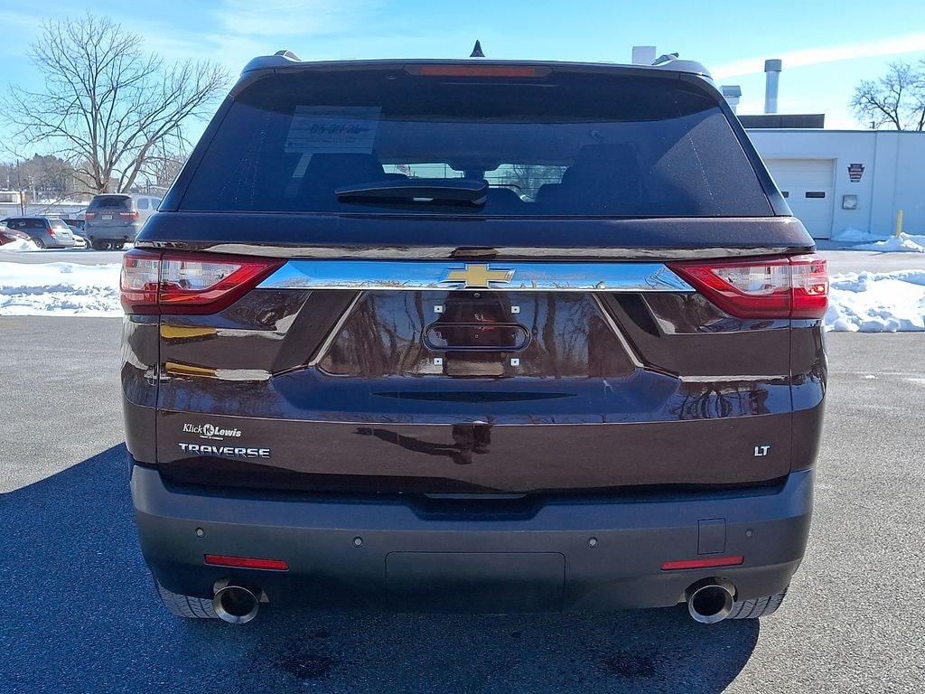 Used 2020 Chevrolet Traverse LT Cloth w/1LT SUV