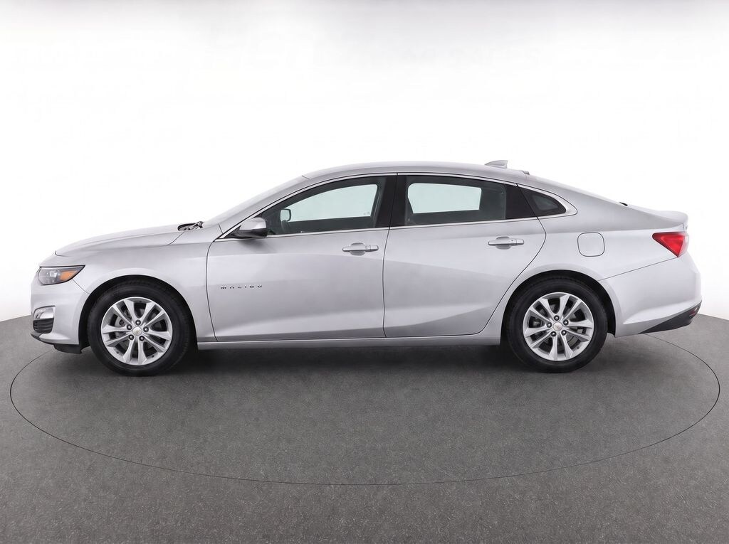 Used 2017 Chevrolet Malibu LT w/1LT Sedan