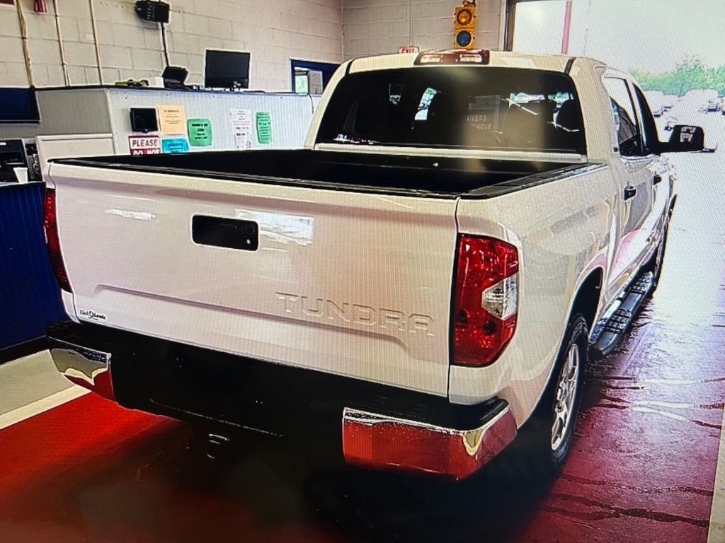 Used 2017 Toyota Tundra SR5 4.6L V8 Truck CrewMax