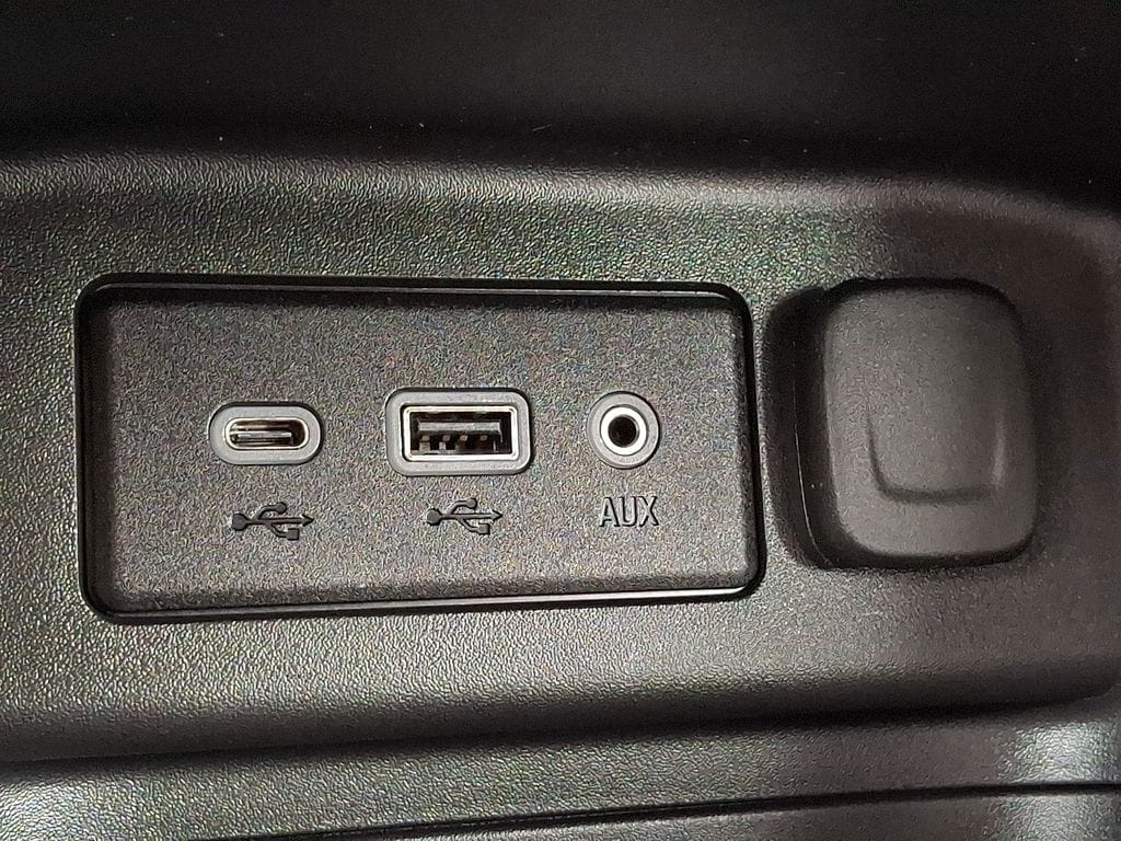 2024 Chevrolet Equinox LS - Photo 23
