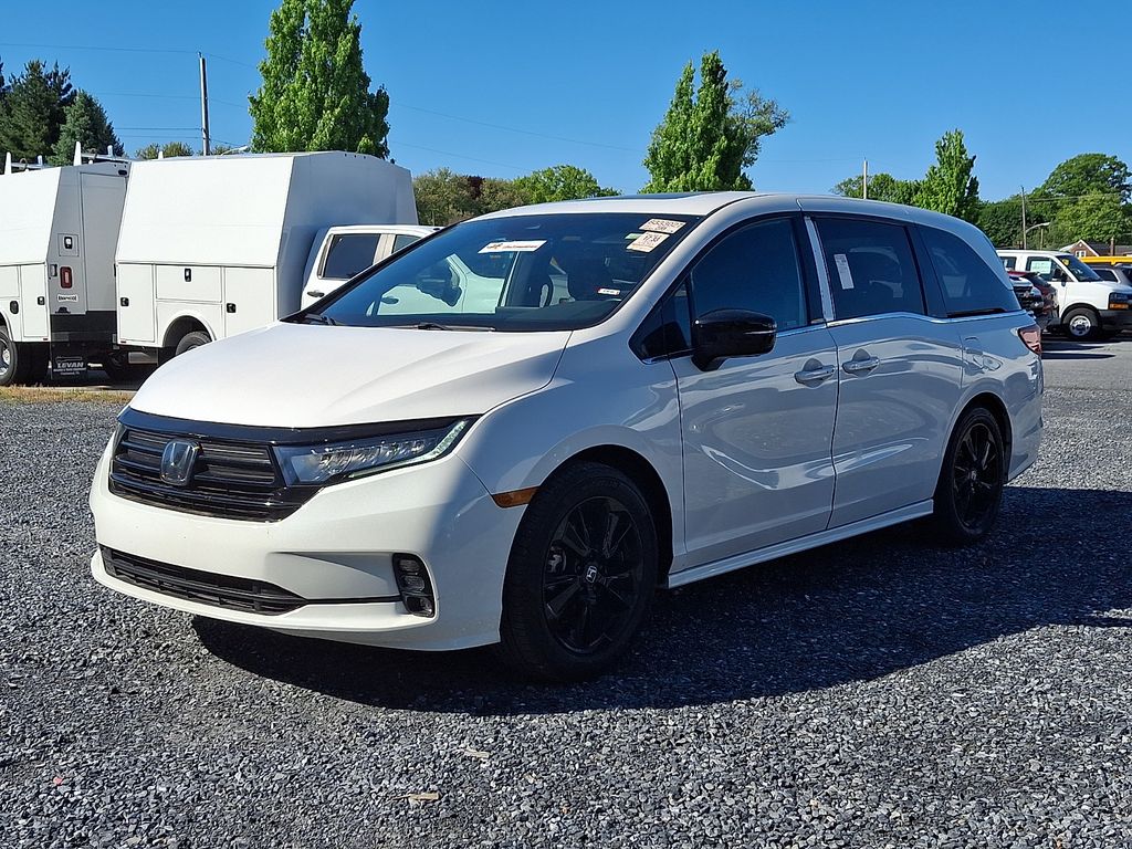 2023 Honda Odyssey SPORT's photo