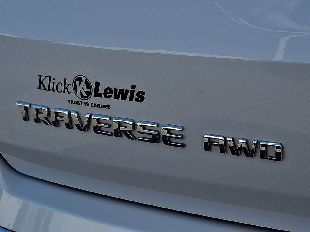 2021 Chevrolet Traverse Premier - Photo 29
