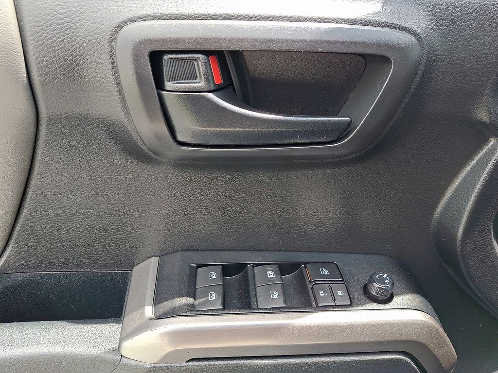 2022 Toyota Tacoma TRD Off Road - Photo 11