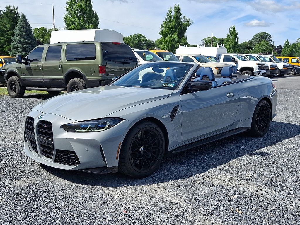 2022 BMW M4 Competition Convertible xDrive's photo