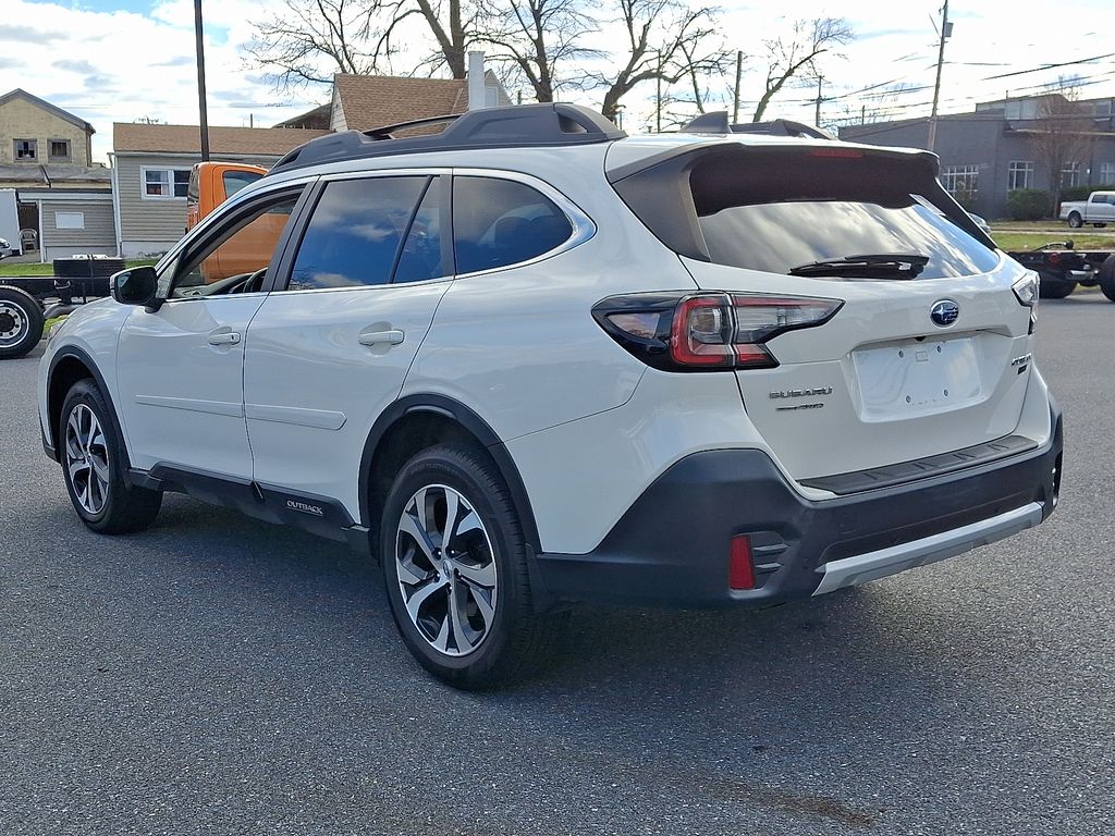 2020 Subaru Outback Limited's photo
