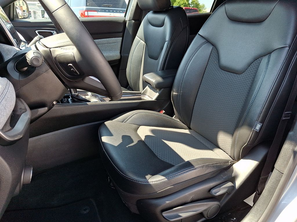 2025 Jeep Compass Latitude - Photo 12