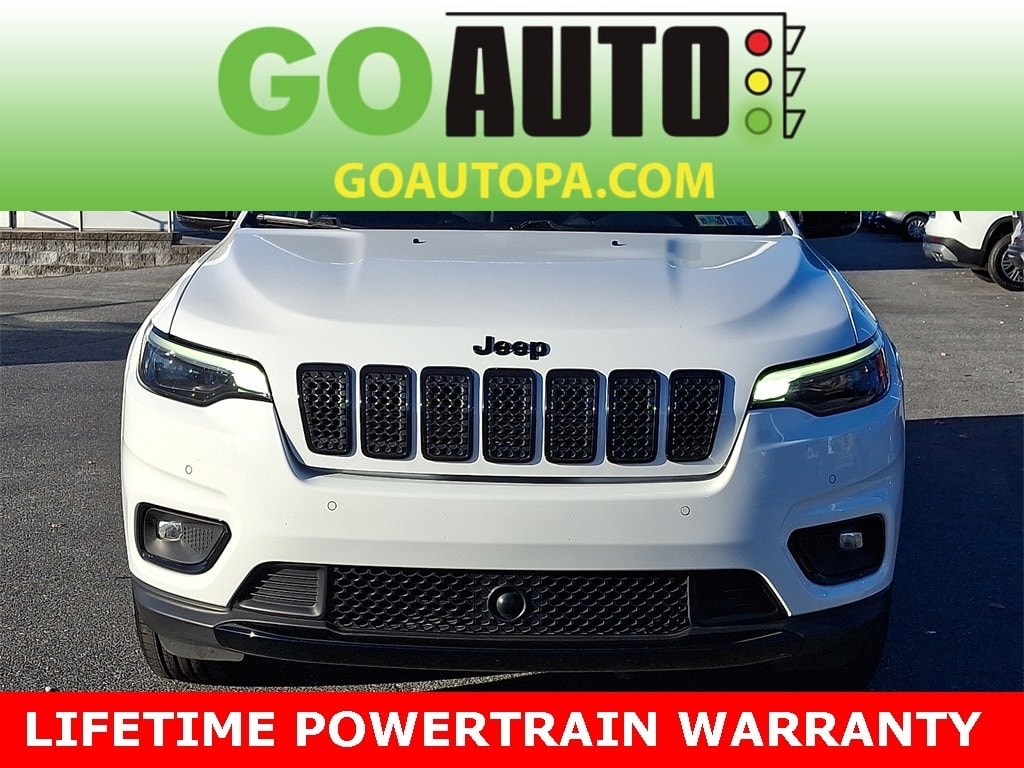 Used 2023 Jeep Cherokee Altitude Lux SUV