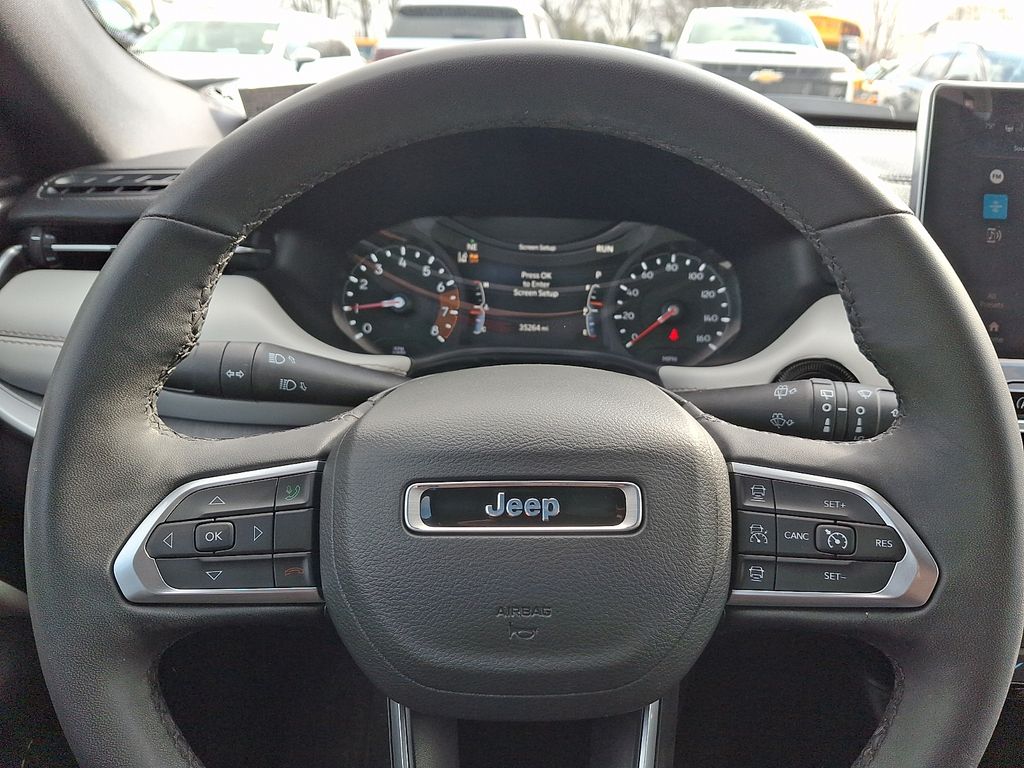 2025 Jeep Compass Limited - Photo 17