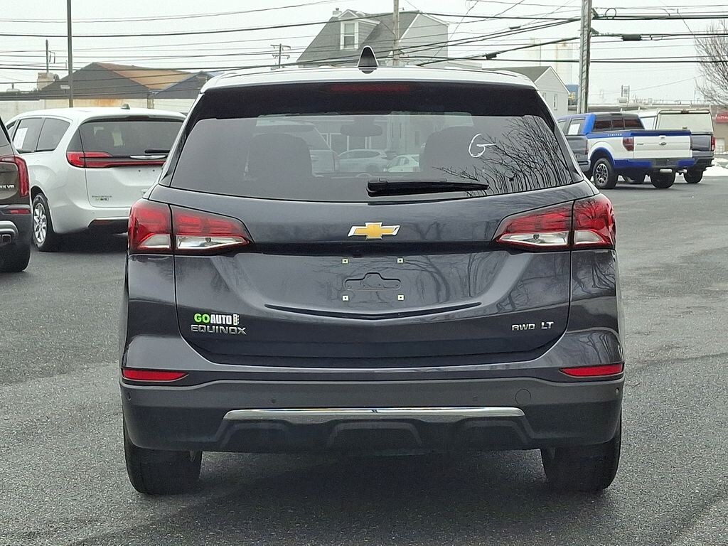 Used 2023 Chevrolet Equinox LT w/2FL SUV