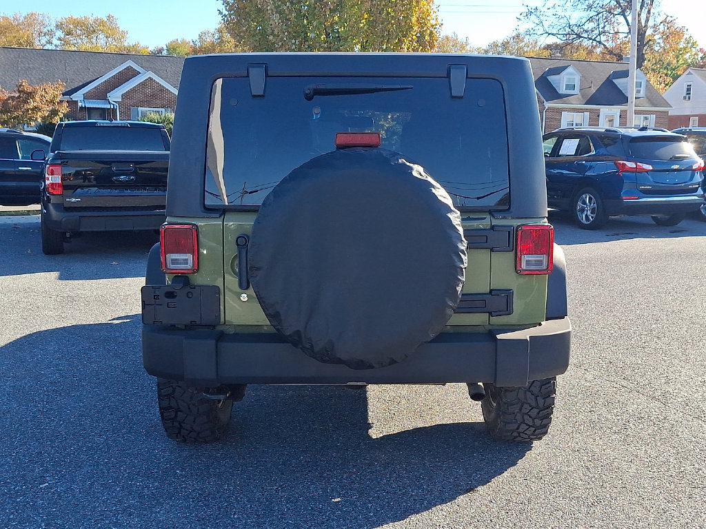 Used 2013 Jeep Wrangler Unlimited Rubicon SUV