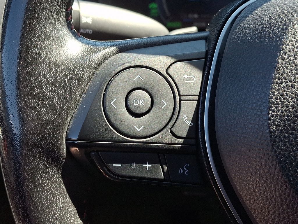 2024 Toyota RAV4 XSE - Photo 20