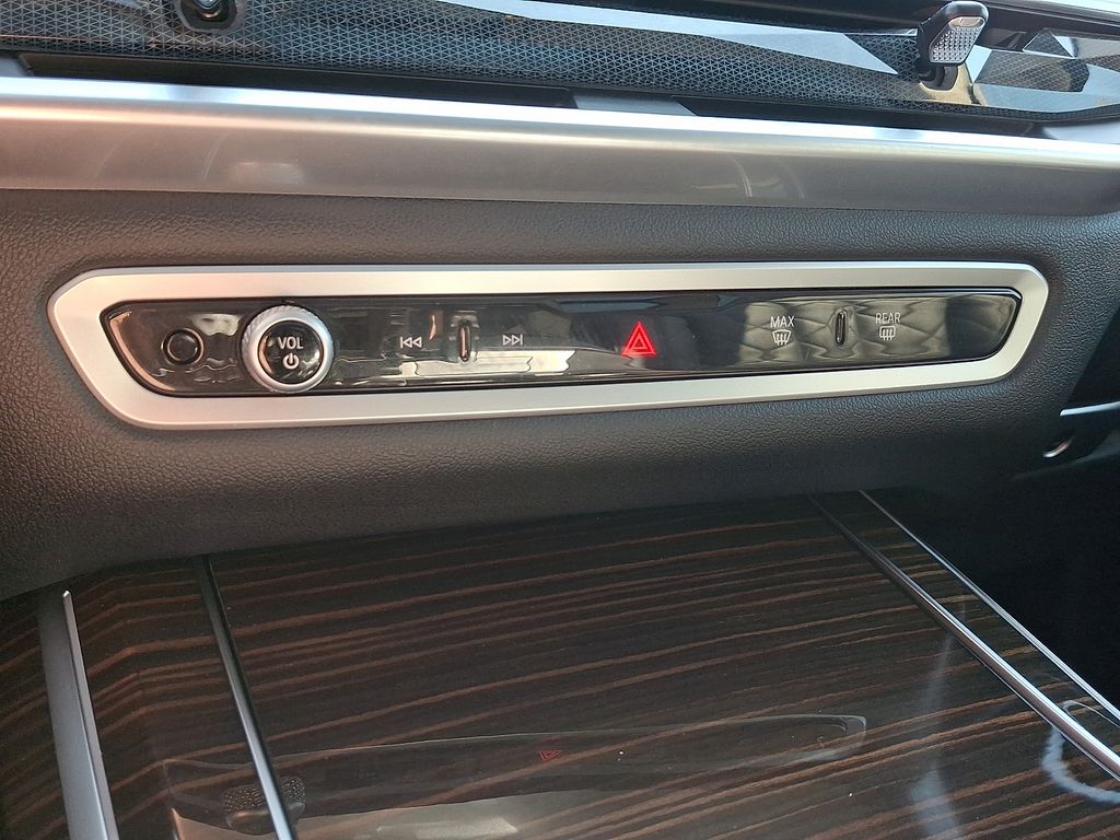 2023 BMW X7 40i - Photo 17