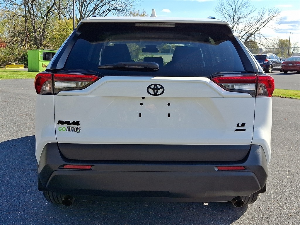Used 2020 Toyota RAV4 LE SUV