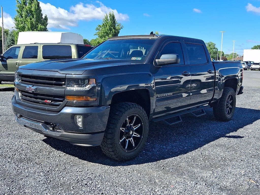 Used 2018 Chevrolet Silverado 1500 LT Truck Crew Cab
