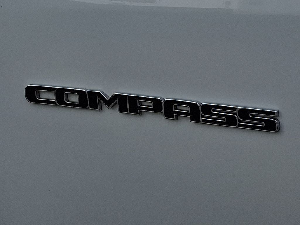 2025 Jeep Compass Limited - Photo 28