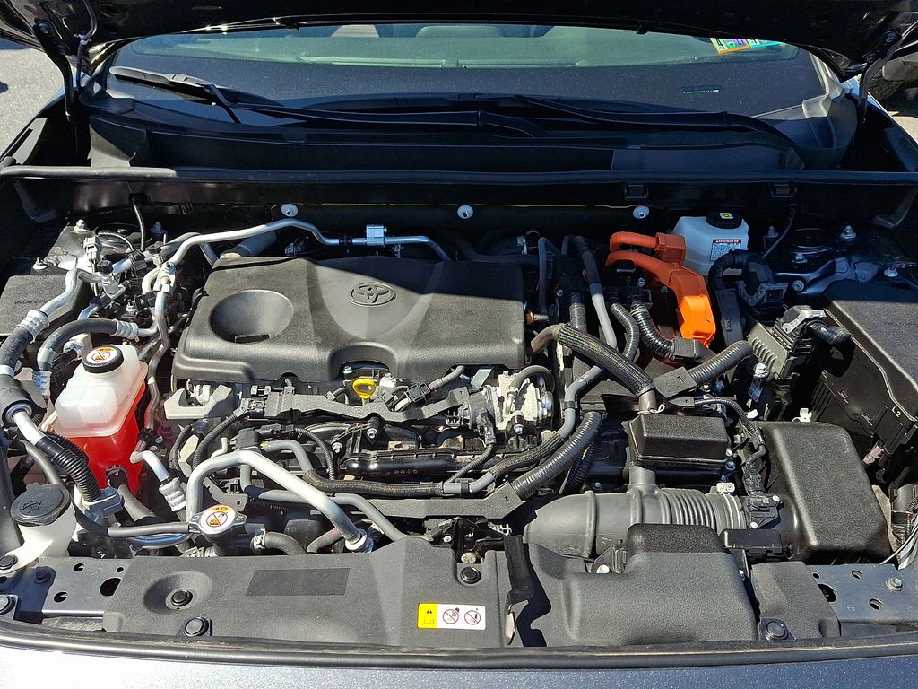 2024 Toyota RAV4 XSE - Photo 27