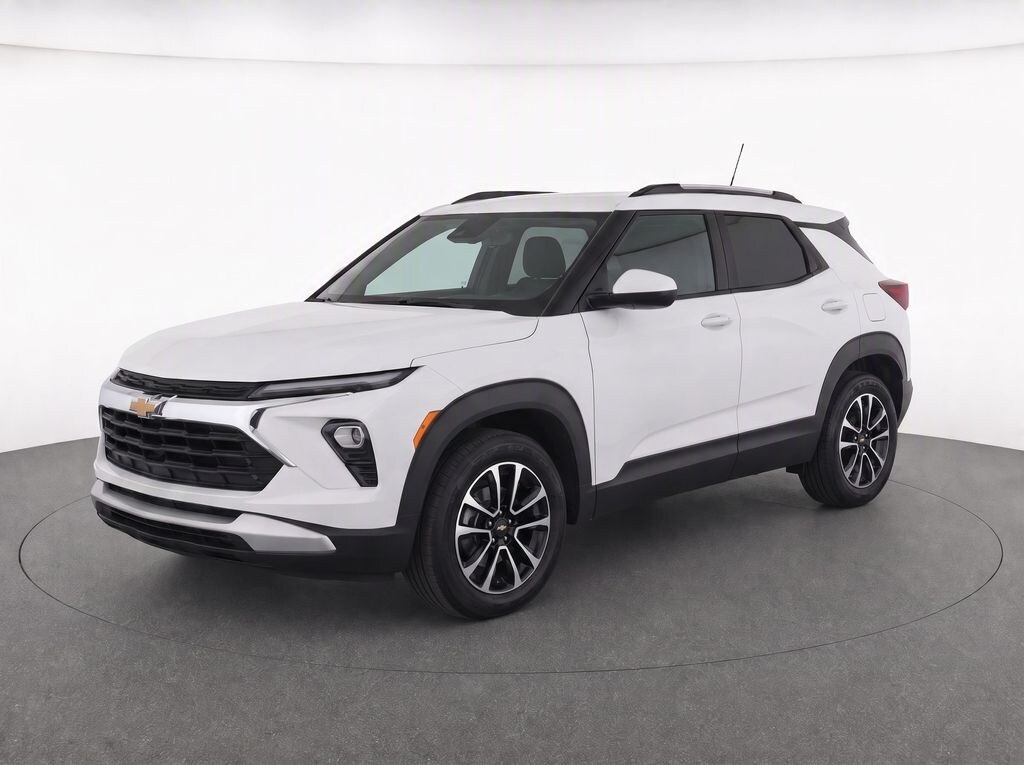 Used 2025 Chevrolet Trailblazer LT SUV