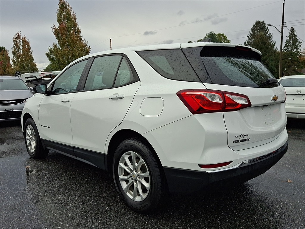 Used 2018 Chevrolet Equinox LS SUV