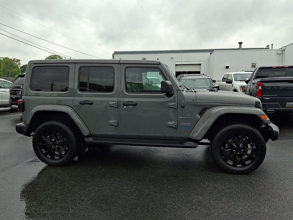 2021 Jeep Wrangler Unlimited Sahara 4XE - Photo 6