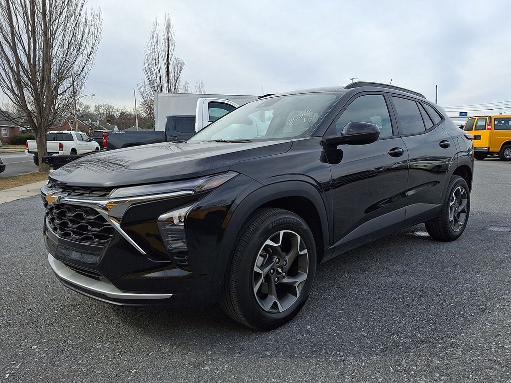 2024 Chevrolet Trax LT