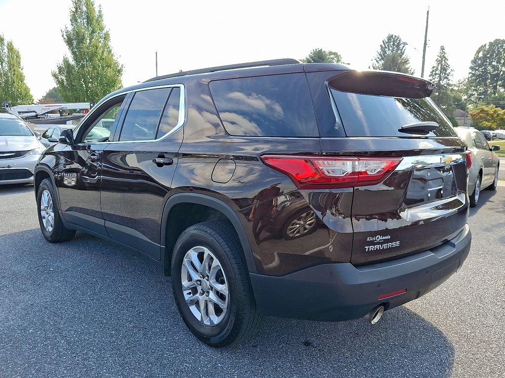 Used 2020 Chevrolet Traverse LT Cloth w/1LT SUV