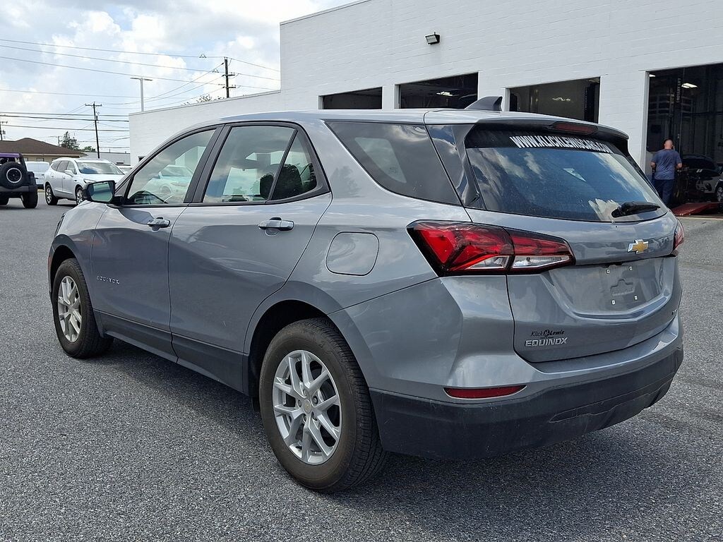Used 2024 Chevrolet Equinox LS w/1LS SUV
