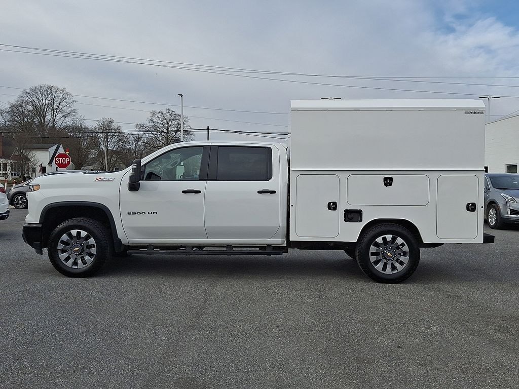 Used 2024 Chevrolet Silverado 2500 HD Custom Truck Crew Cab