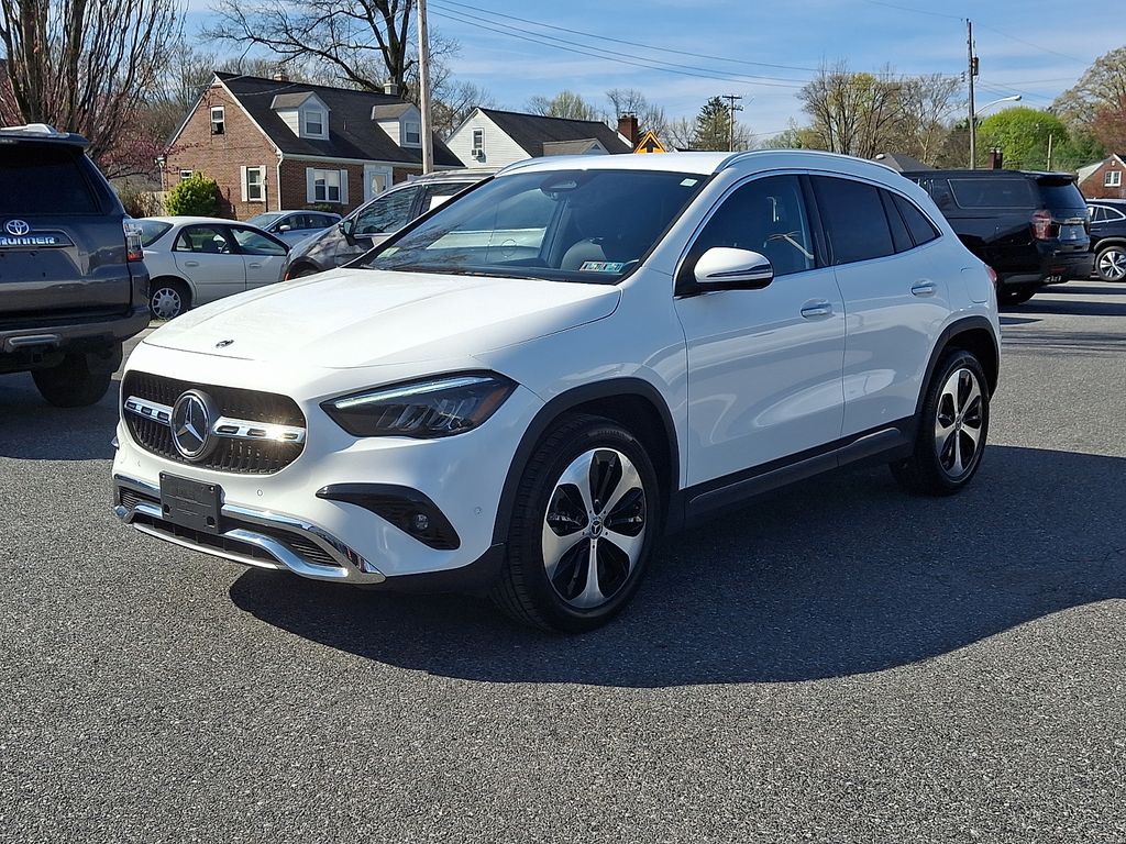 2025 Mercedes-Benz GLA GLA 250's photo