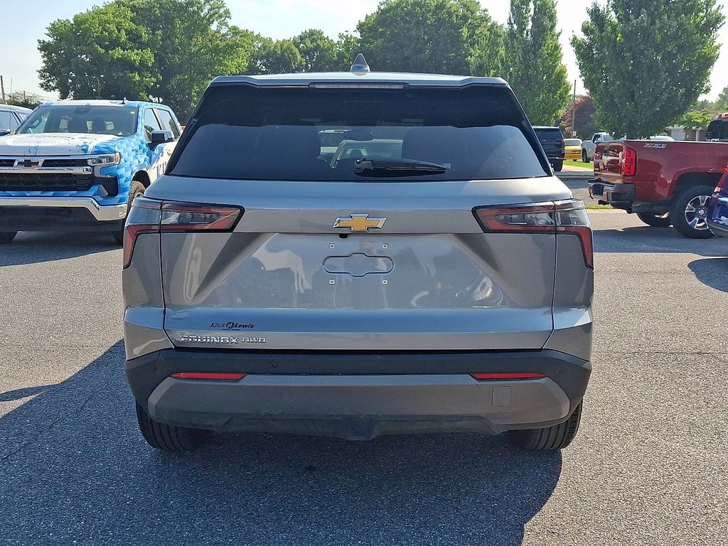 Used 2025 Chevrolet Equinox LT SUV