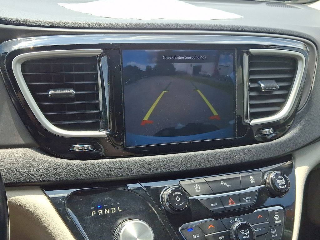 2020 Chrysler Pacifica Touring L Plus - Photo 15