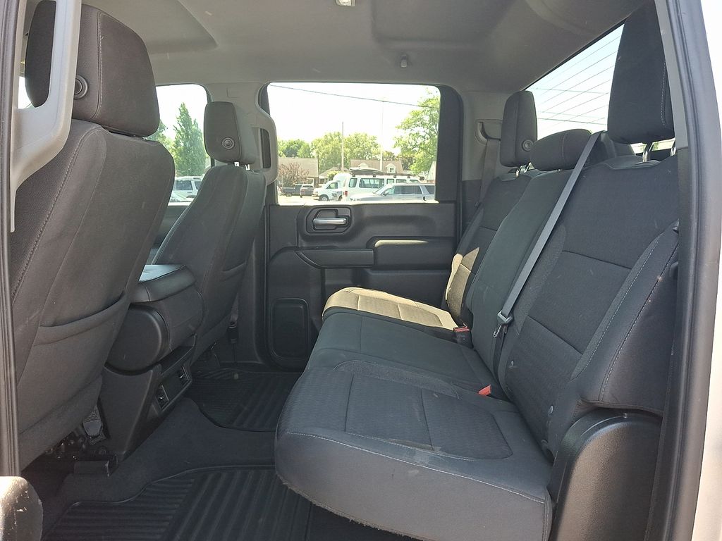 2020 Chevrolet Silverado 2500HD LT - Photo 9