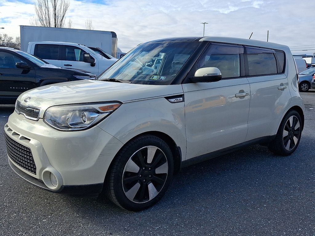 2015 Kia Soul Base's photo