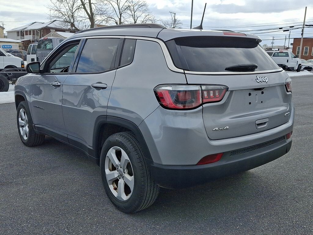 Used 2018 Jeep Compass Latitude 4x4 SUV