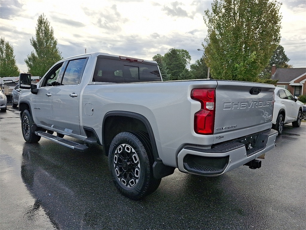 Used 2022 Chevrolet Silverado 2500 HD High Country Truck Crew Cab