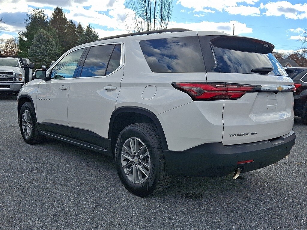 Used 2022 Chevrolet Traverse LT Leather SUV
