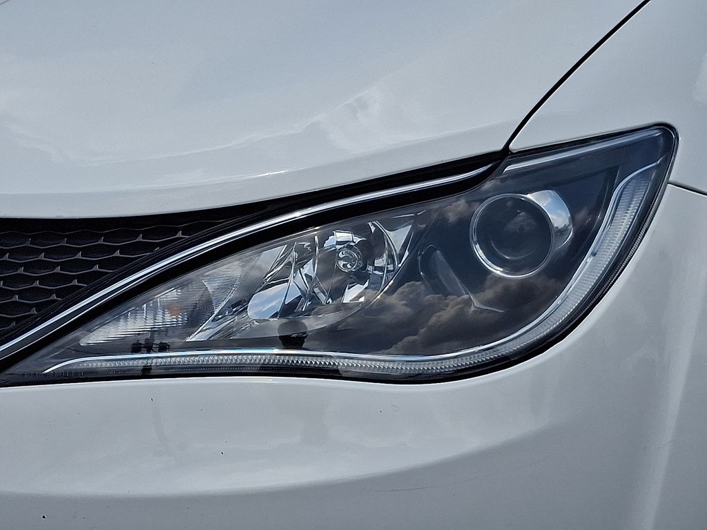 2020 Chrysler Pacifica Touring L Plus - Photo 7