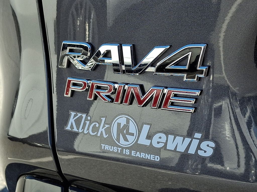 2024 Toyota RAV4 XSE - Photo 29