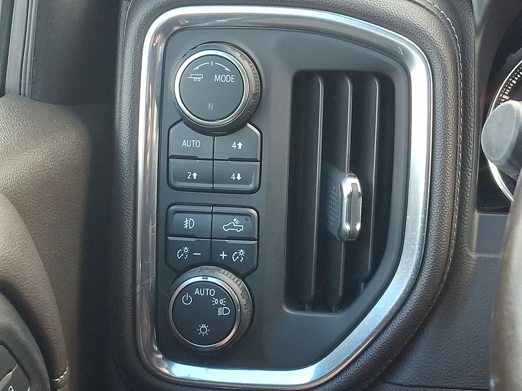2021 Chevrolet Silverado 1500 LT Trail Boss - Photo 21