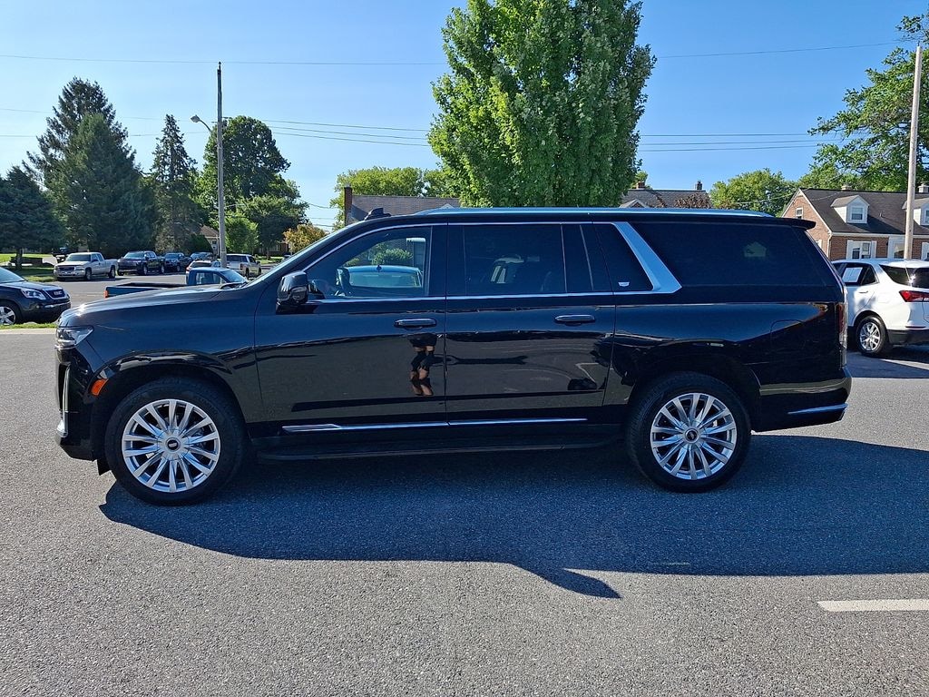Used 2023 CADILLAC Escalade ESV Luxury SUV