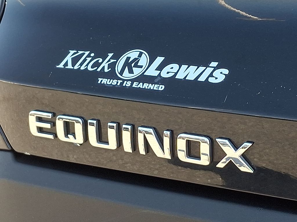 2025 Chevrolet Equinox LT - Photo 27