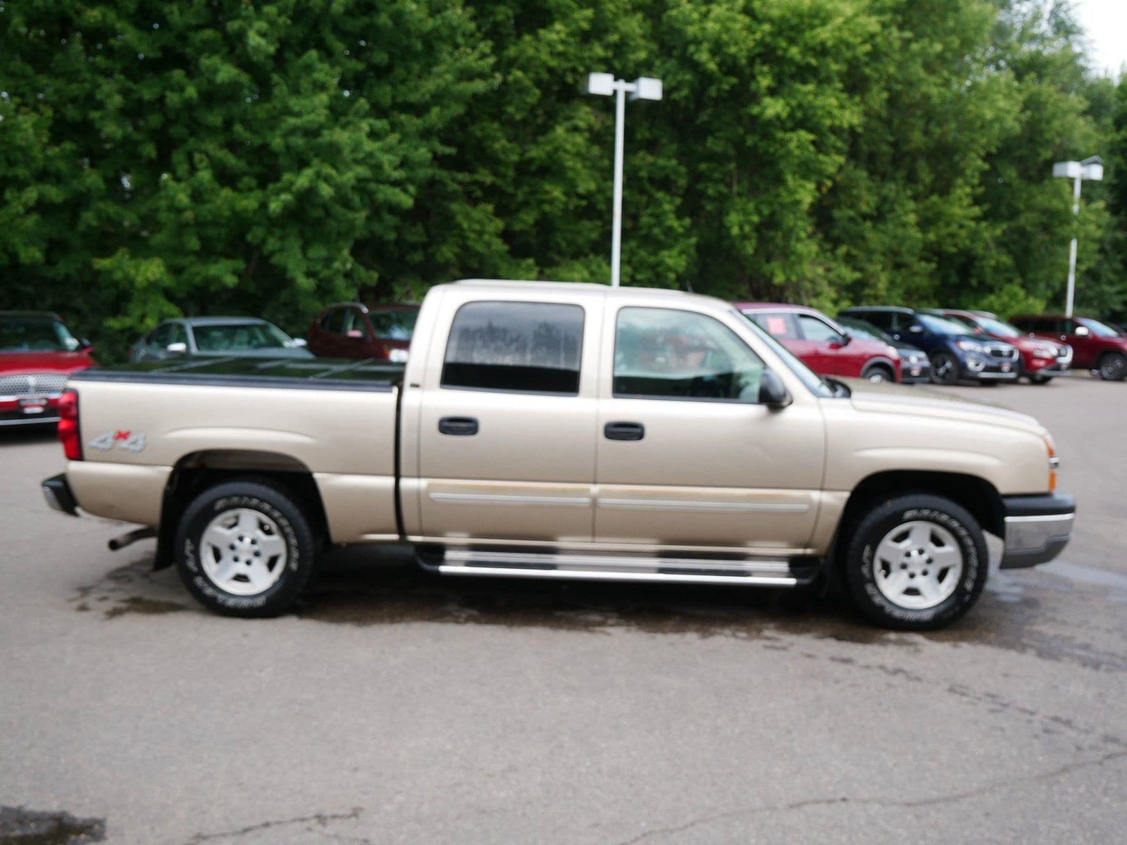Used 2004 Chevrolet Silverado 1500 LT with VIN 2GCEK13T641380421 for sale in Maplewood, Minnesota