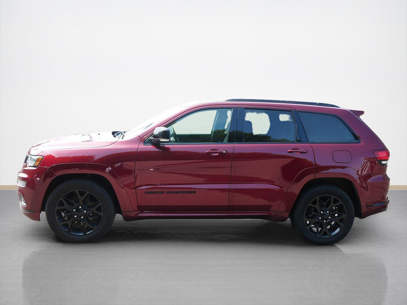 Used 2021 Jeep Grand Cherokee Limited X with VIN 1C4RJFBG8MC669283 for sale in Maplewood, Minnesota