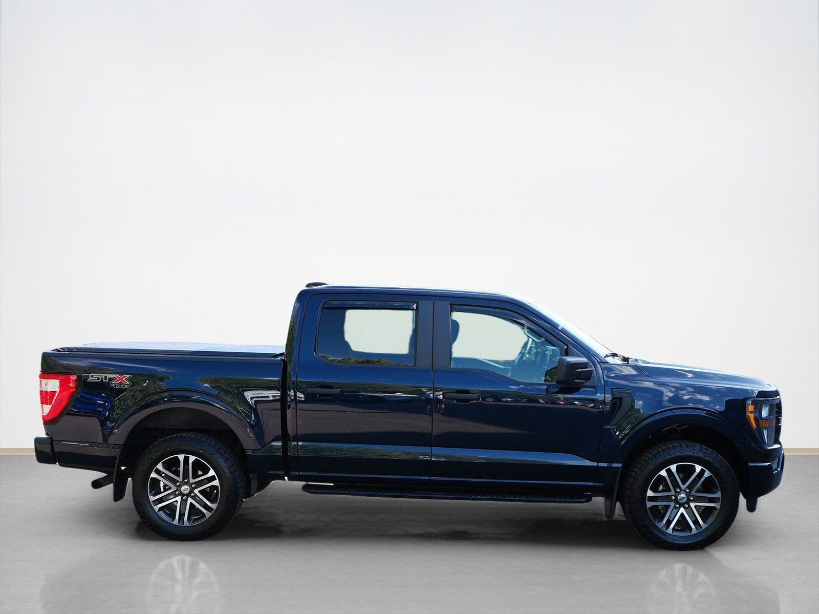 Used 2023 Ford F-150 XL with VIN 1FTEW1EP8PFA98380 for sale in Maplewood, Minnesota
