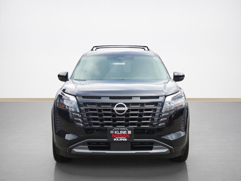 New 2026 Nissan Pathfinder Platinum SUV