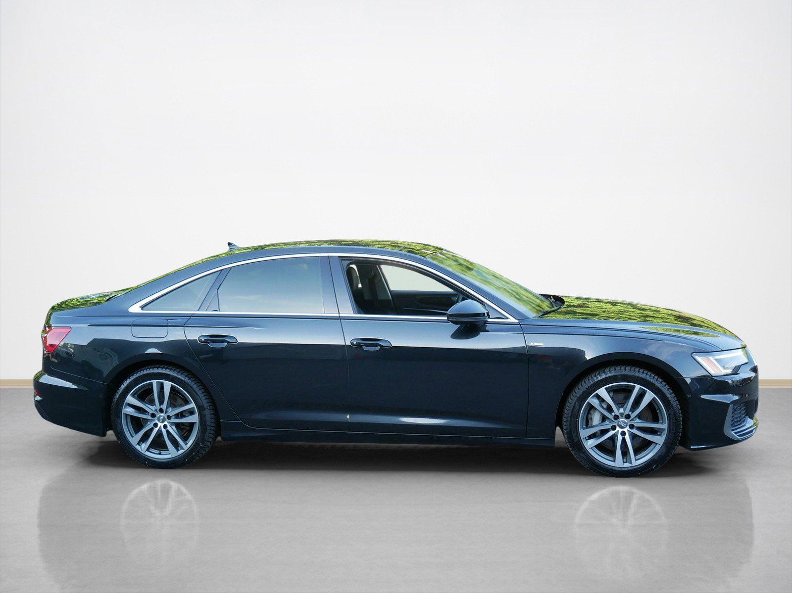 Used 2019 Audi A6 Premium Plus with VIN WAUL2AF20KN031001 for sale in Maplewood, Minnesota