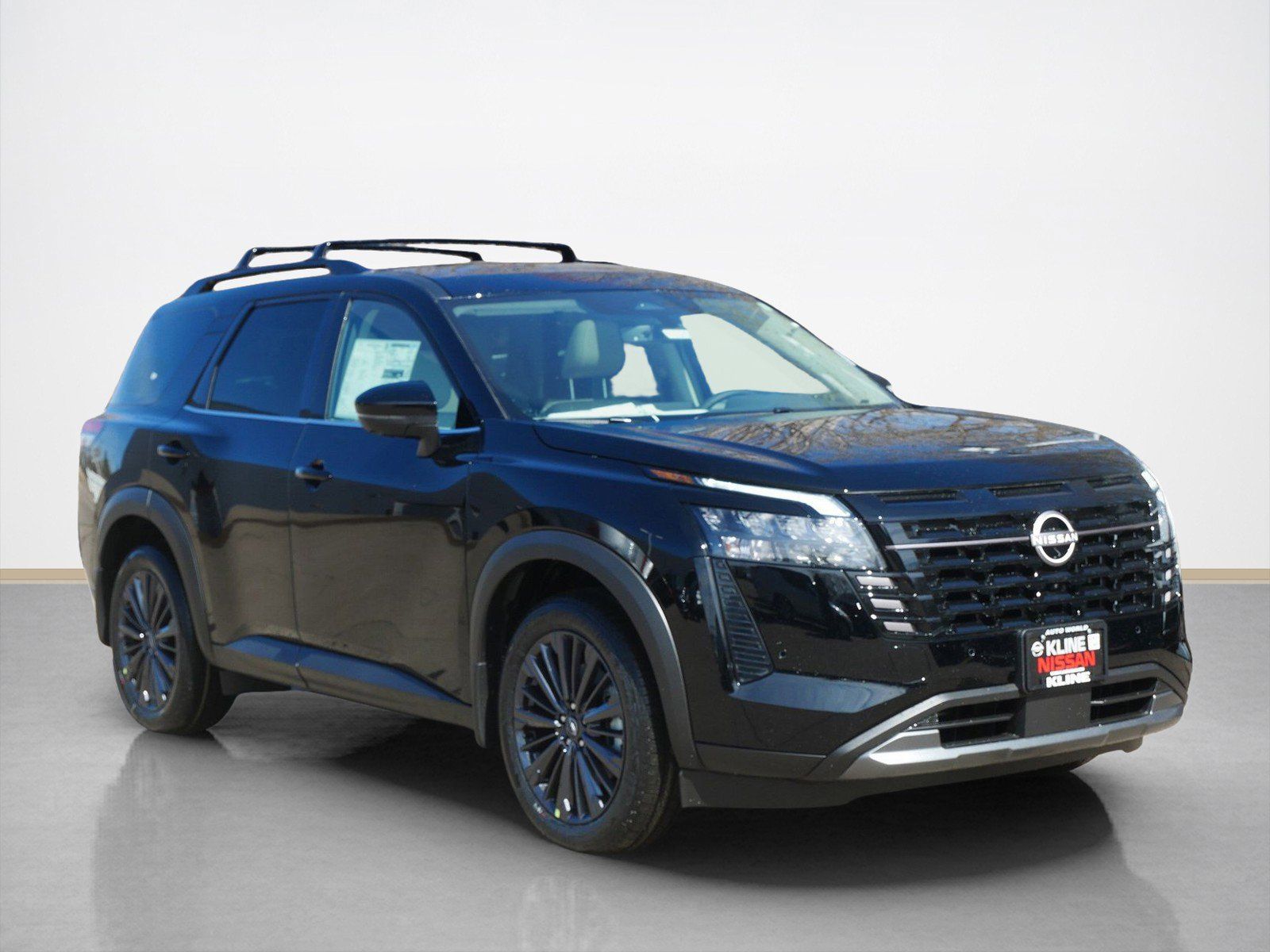 2026 Nissan Pathfinder SL 4WD's photo