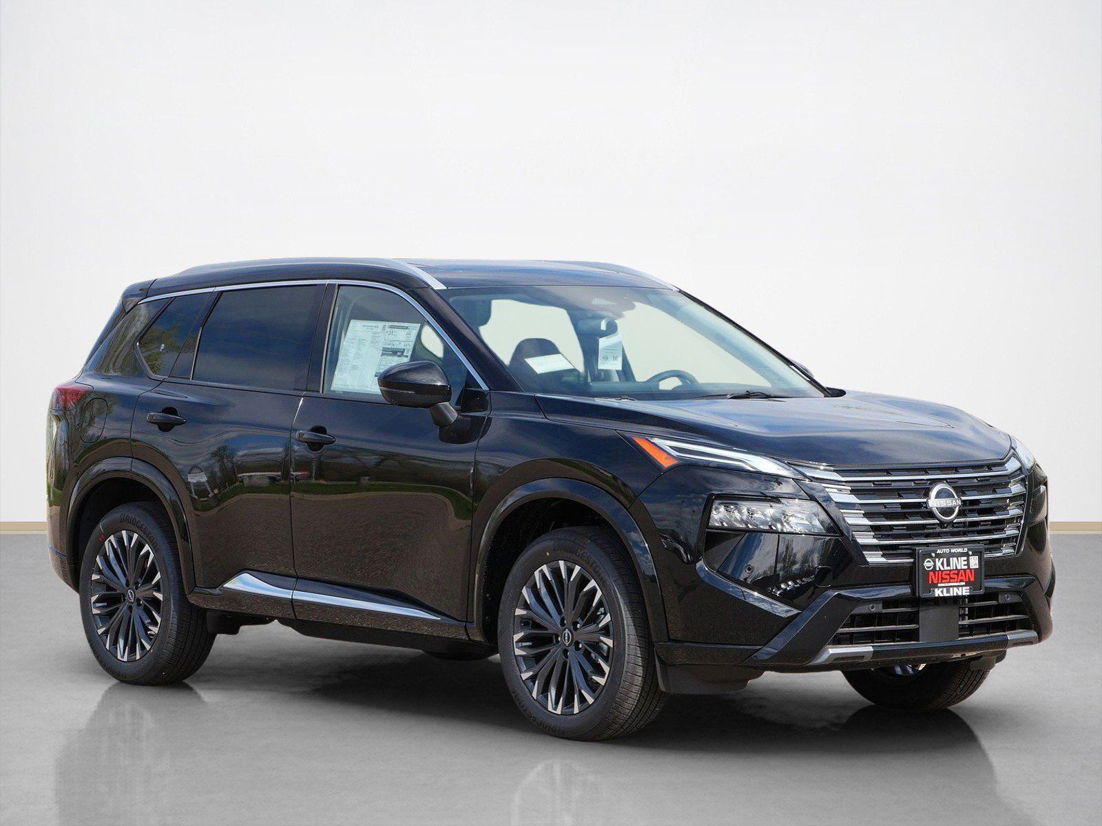 2026 Nissan Rogue Platinum AWD's photo